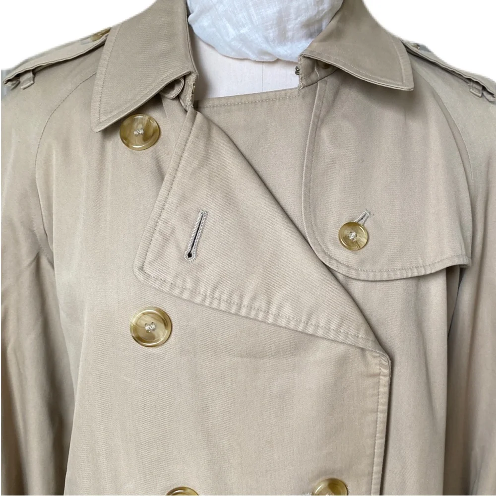 Classic Burberry Trench with Wool Removable Lining, Size 10 - Picture 5 of 16